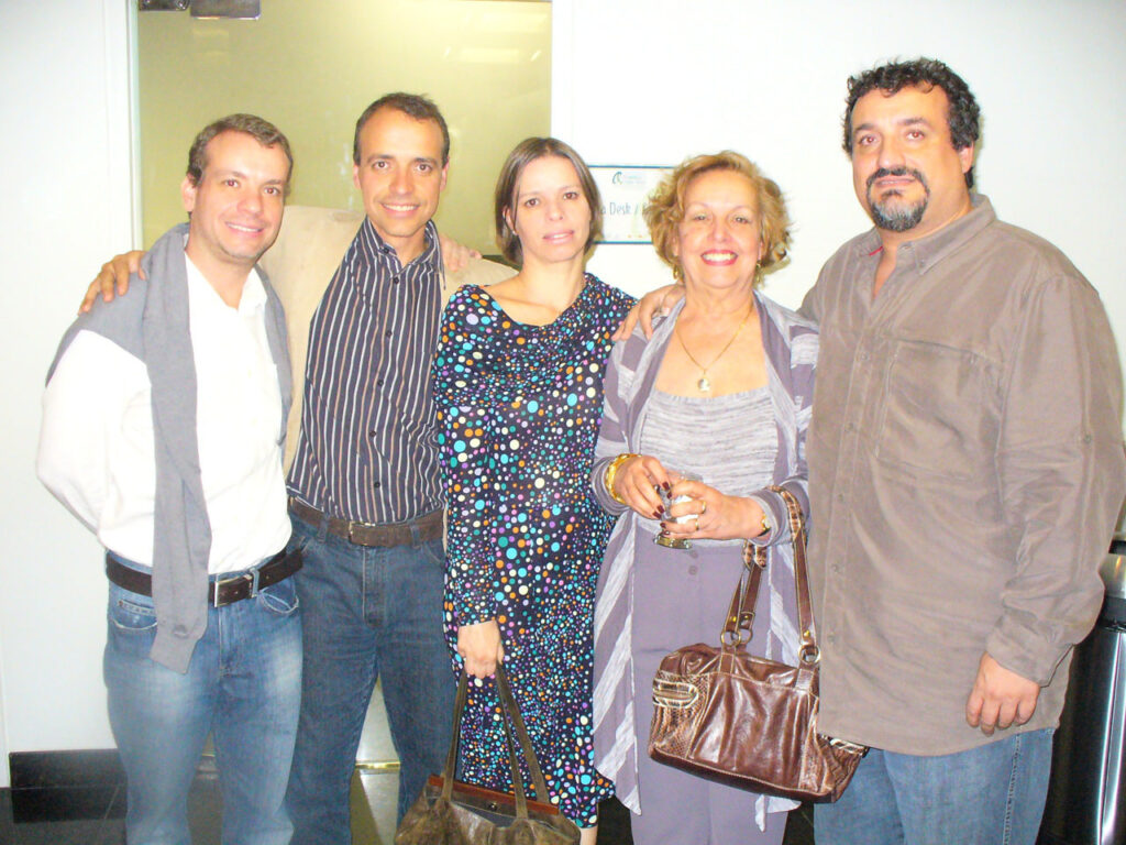 orig_plugdados-galeria-assembleia-da-academia-mineira-de-pediatria-2011-p1050410